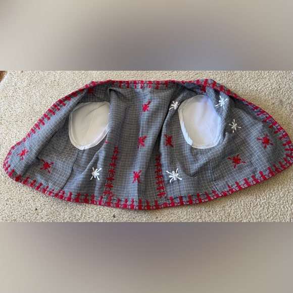 Filipiniana Handwoven Bolero Gray Red - Picture 4 of 6